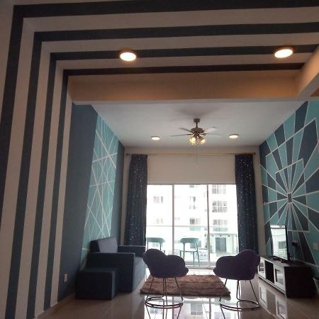 Icolor Home & Stay Ch5 Тана Рата Екстериор снимка