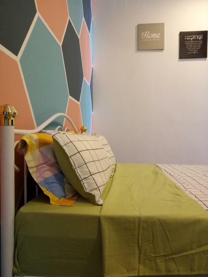 Icolor Home & Stay Ch5 Тана Рата Екстериор снимка