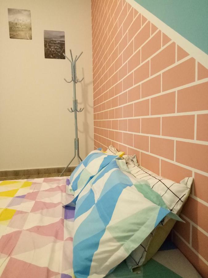 Icolor Home & Stay Ch5 Тана Рата Екстериор снимка