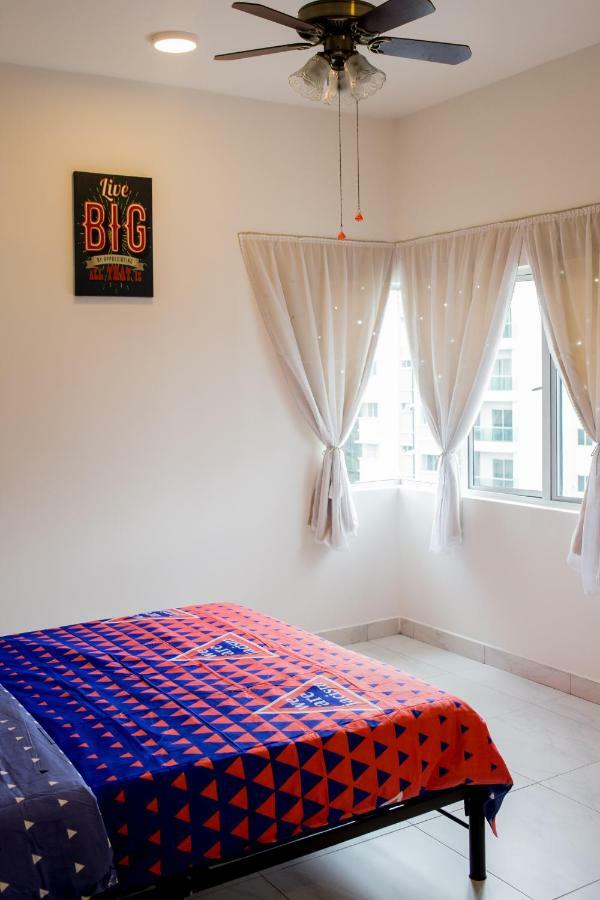 Icolor Home & Stay Ch5 Тана Рата Екстериор снимка