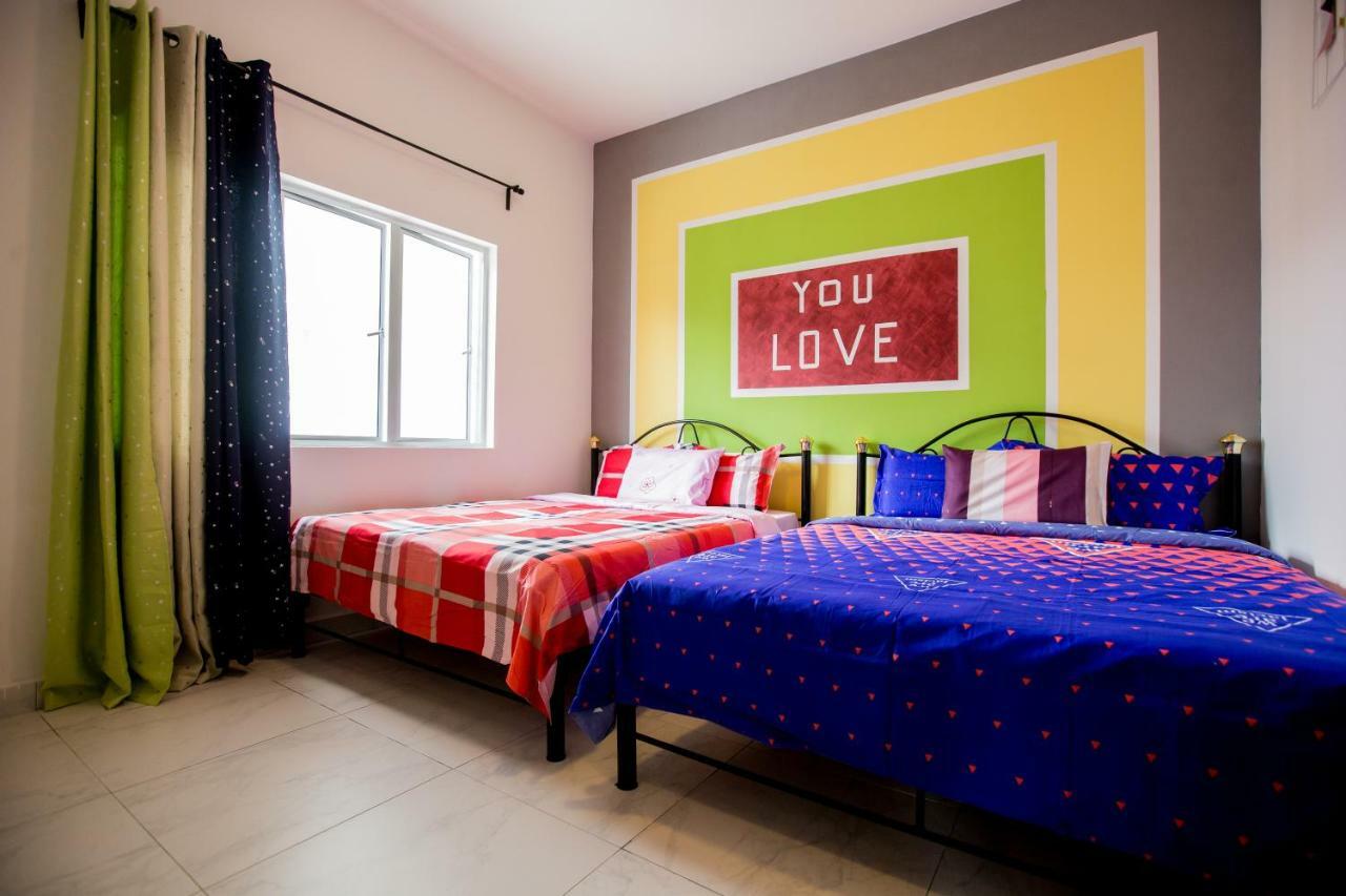 Icolor Home & Stay Ch5 Тана Рата Екстериор снимка
